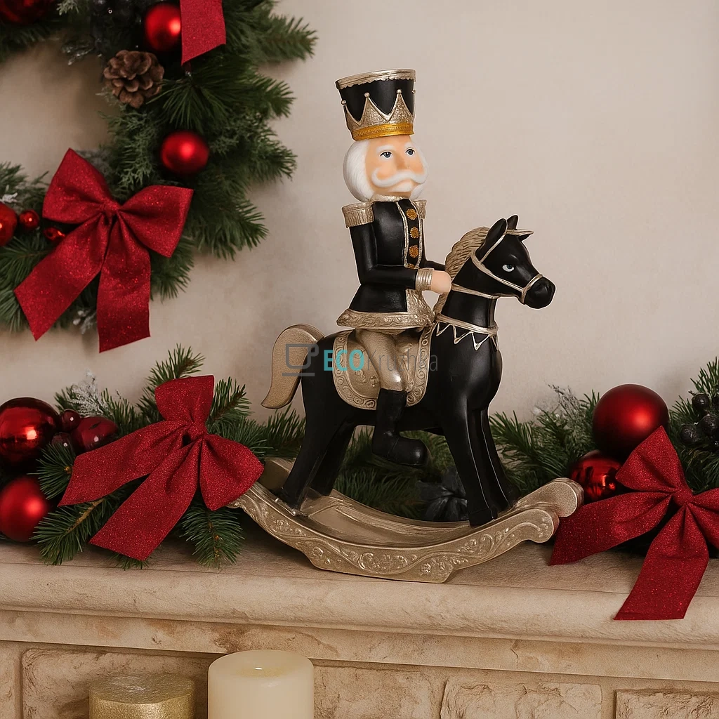 Декоративна статуетка‑фігура «Лускунчик на коні» 25 см чорний з шампанню (707-059) Декоративна статуетка‑фігура «Лускунчик на коні» 25 см чорний з шампанню (707-059)
