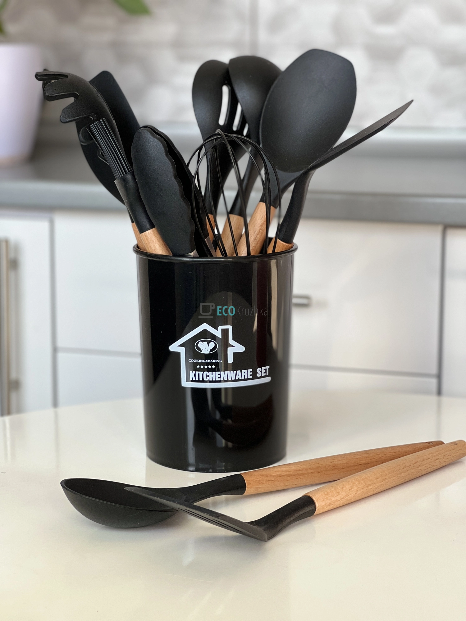 Набір кухонного приладдя 12 предметів з бамбуковою ручкою Чорний APL0350 Набір кухонного приладдя 12 предметів з бамбуковою ручкою Чорний APL0350