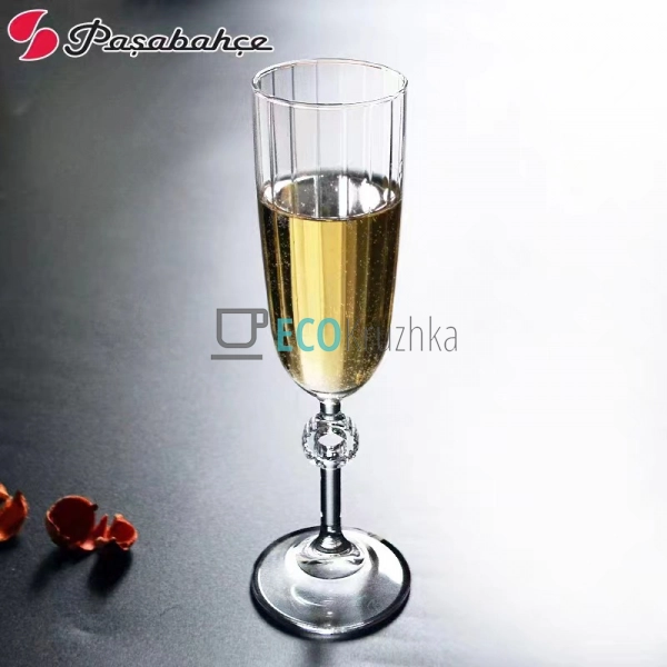 Келих Аморе для шампанського 150 мл 440313 Келих Аморе для шампанського 150 мл 440313