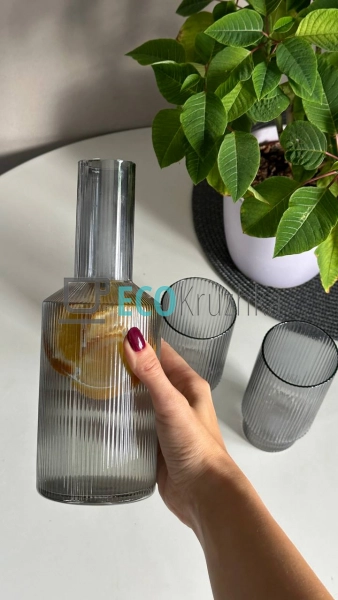 Графин Graphite 800 мл ARDESTO (AR2690GP) Графин Graphite 800 мл ARDESTO (AR2690GP)