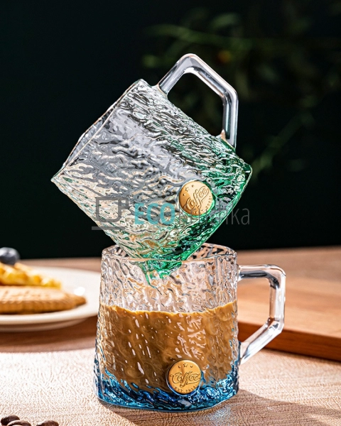 Чашка 280 мл із кольорового скла Салатова HO_PE (77-1) Чашка 280 мл із кольорового скла Салатова HO_PE (77-1)