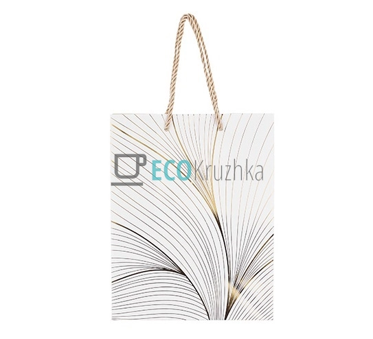 Подарунковий пакет з принтом та золотим напиленням 41см ... Подарунковий пакет з принтом та золотим напиленням 41см ...