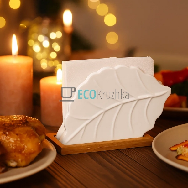 Порцелянова серветниця Лист на бамбуковій основі 9 см Na ... Порцелянова серветниця Лист на бамбуковій основі 9 см Na ...