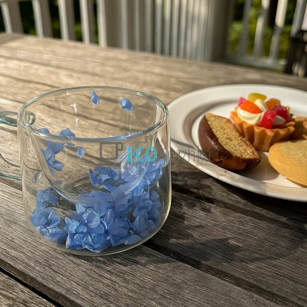 Прозора скляна чашка 140 мл з синім сухоцвітом | Боросил ... Прозора скляна чашка 140 мл з синім сухоцвітом | Боросил ...