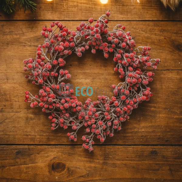 Декоративний вінок із червоних ягід у снігу, 55 см (Моде ... Декоративний вінок із червоних ягід у снігу, 55 см (Моде ...