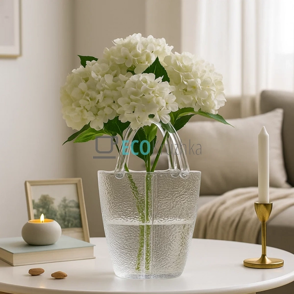 Скляна ваза-сумочка прозорого кольору, 19.5×7.3×29 см (9 ... Скляна ваза-сумочка прозорого кольору, 19.5×7.3×29 см (9 ...