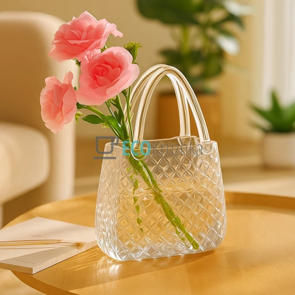 Ваза з прозорого скла у формі Сумочки 16.5 х 8.5 х 28 см ... Ваза з прозорого скла у формі Сумочки 16.5 х 8.5 х 28 см ...