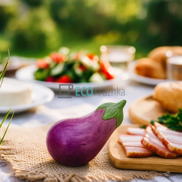 Керамічний декор "Баклажан" фіолетового кольору, 7x4.5x6 ...