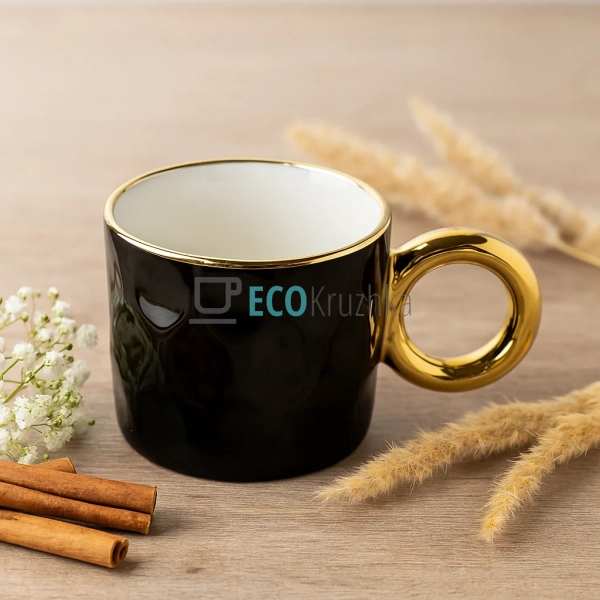 Кухоль порцеляновий з золотою ручкою "Бублик", 300 мл Чо ... Кухоль порцеляновий з золотою ручкою "Бублик", 300 мл Чо ...