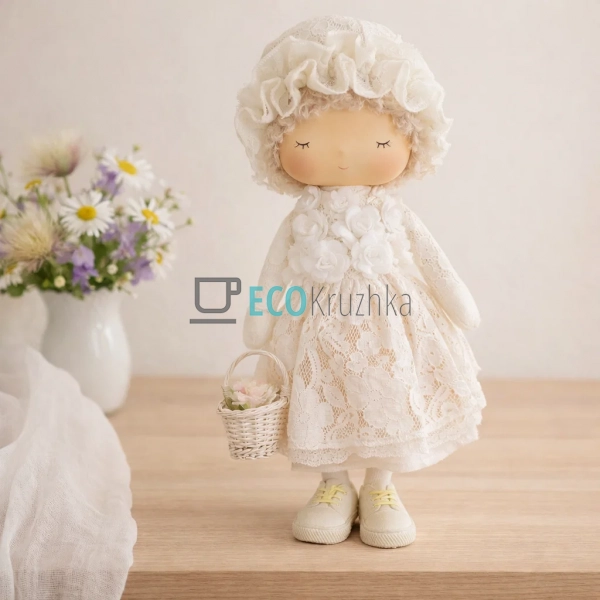 Декоративна лялька 18х15.5х37 см, крем бежева (831-858) Декоративна лялька 18х15.5х37 см, крем бежева (831-858)